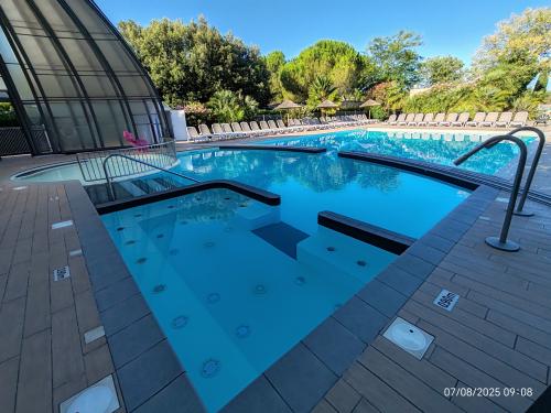 Consultez les conditions générales d’utilisation du site : accès, navigation, responsabilités, droits et obligations des utilisateurs.